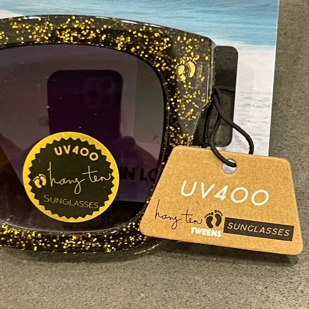 NWT HANG TEN SUNGLASSES, UV400, FOR TWEENS age 8+. Black with Gold Glitter!
